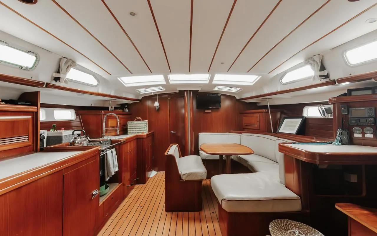 ホテル Bboats リスボン ポルトガル